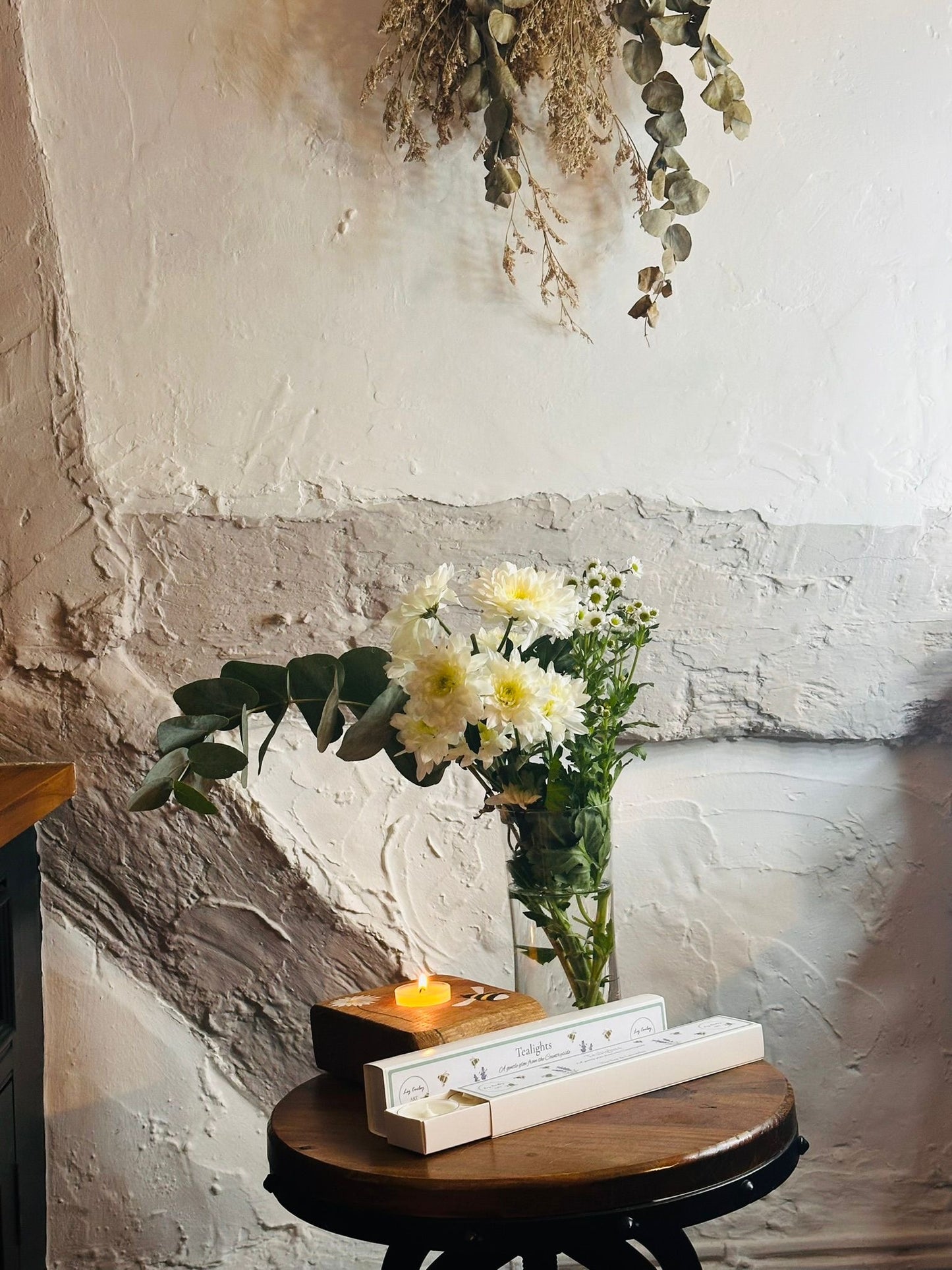 Lavender & Neroli Scented Tealights (Set of 6) | Clear Holders | Gift Boxed